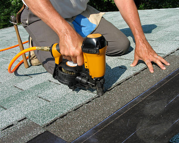 Best Roof Repair Services  in Queens Gate, PA